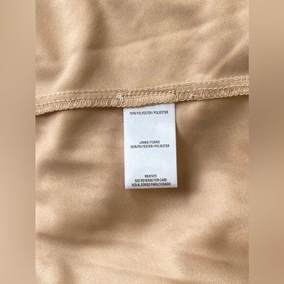 Gabby Skye Floral Lace Fit-&-Flare Dress size 6 - Picture 12 of 12